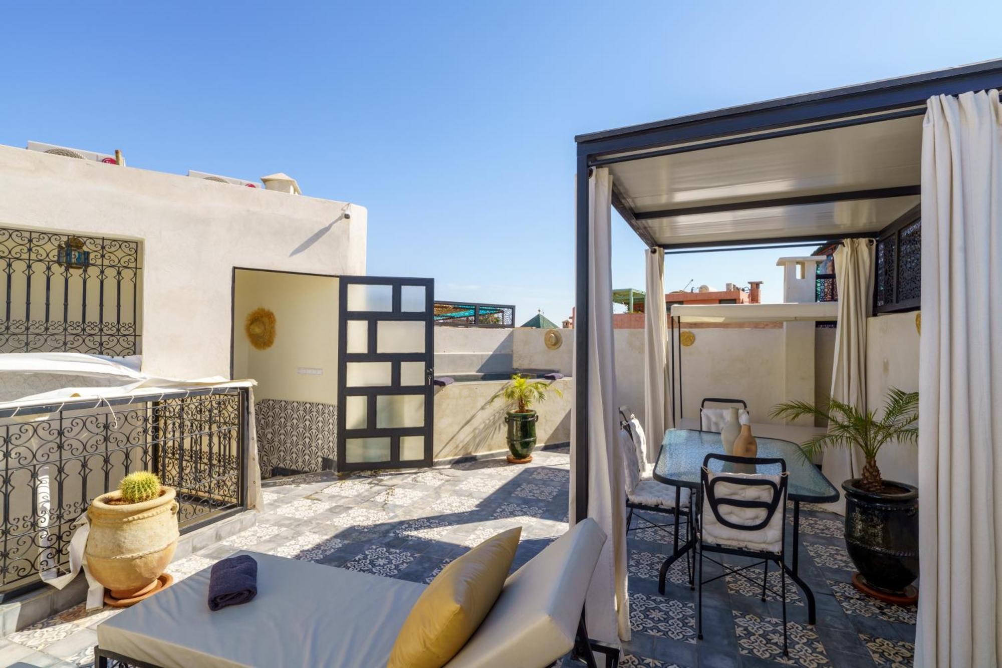 מרקש Riad 4 Chambres - Piscine & Petit Dejeuner Gratuit - Wifi Fibre Optique מראה חיצוני תמונה
